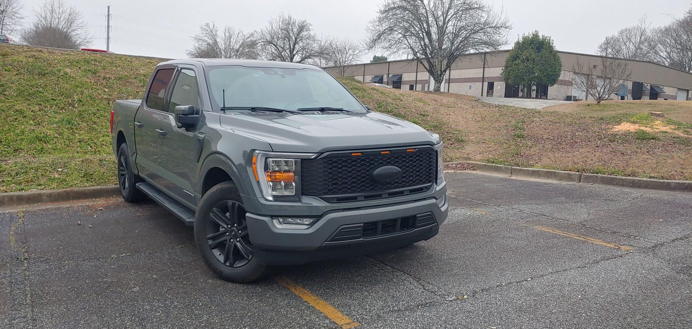 Ford F-150 Lightning Replaced my Lariat Sport Grille with "Raptorish" Grille 0217220818a_HDR