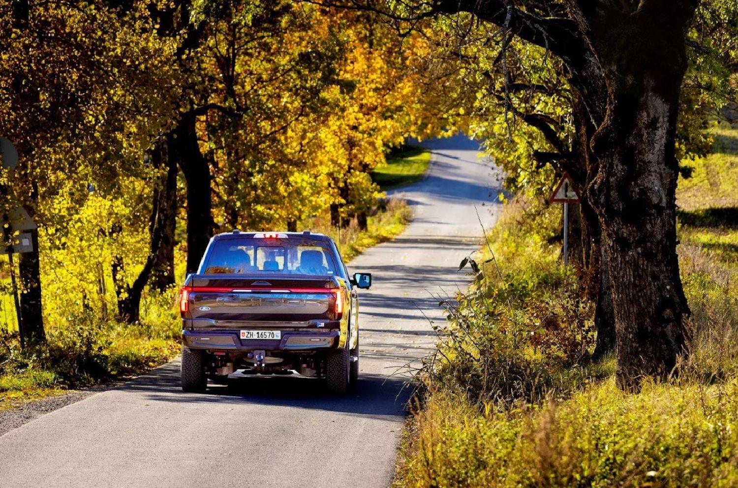 Ford F-150 Lightning F-150 Lightning Launching in Switzerland Next Month with 127,000 CHF Pricing 04_Ford F-150 Lightning Lariat_Low Res.JPG