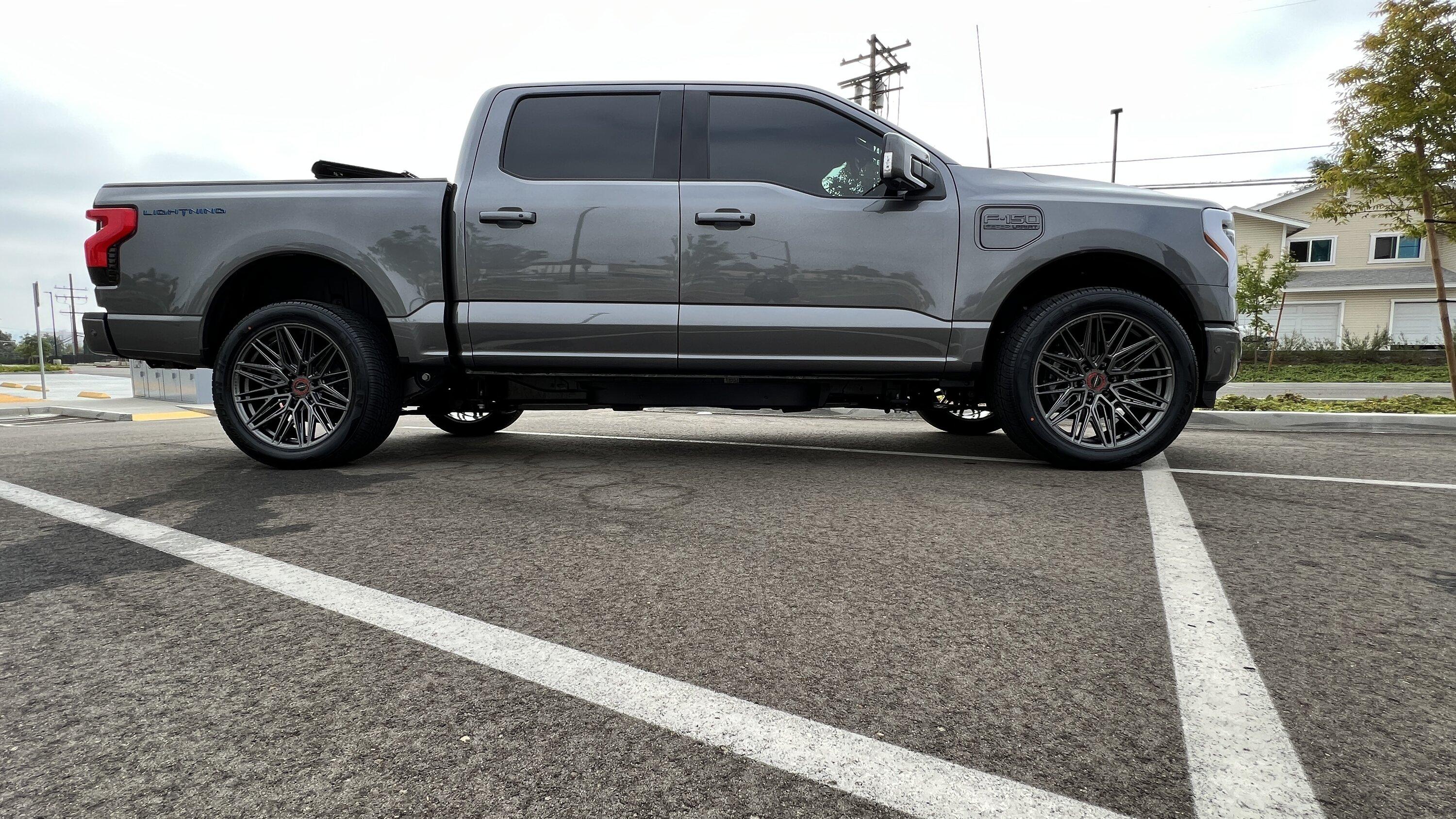 Ford F-150 Lightning 🙋‍♂️ What Did You Do To Your Lightning Today? 0C604D14-9202-4DFD-83B7-3054312BBF77