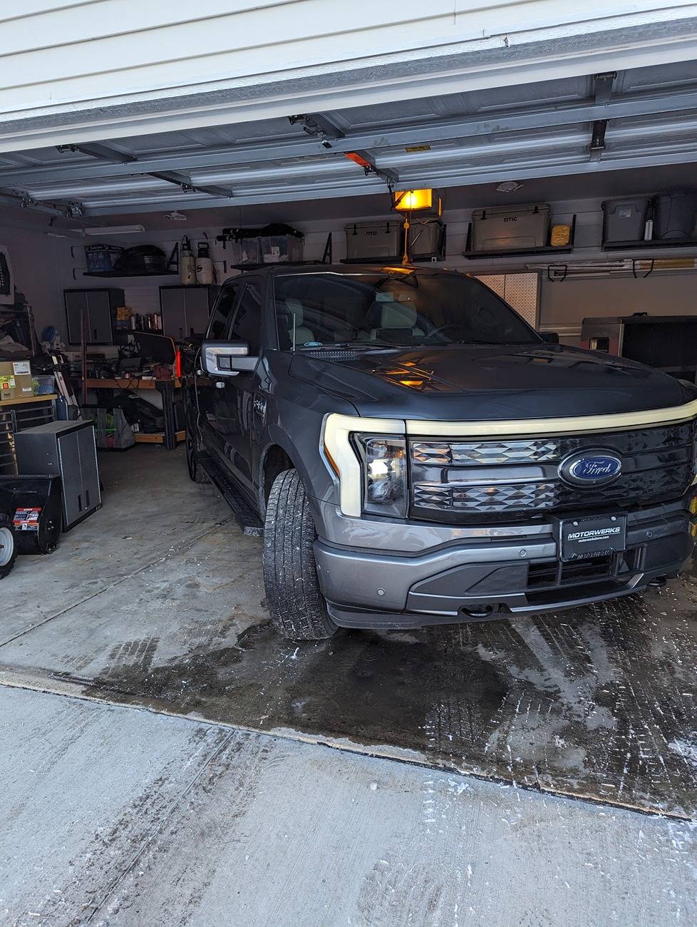 Ford F-150 Lightning Garage too small. Anyone park outside? In the snow? 1000000969