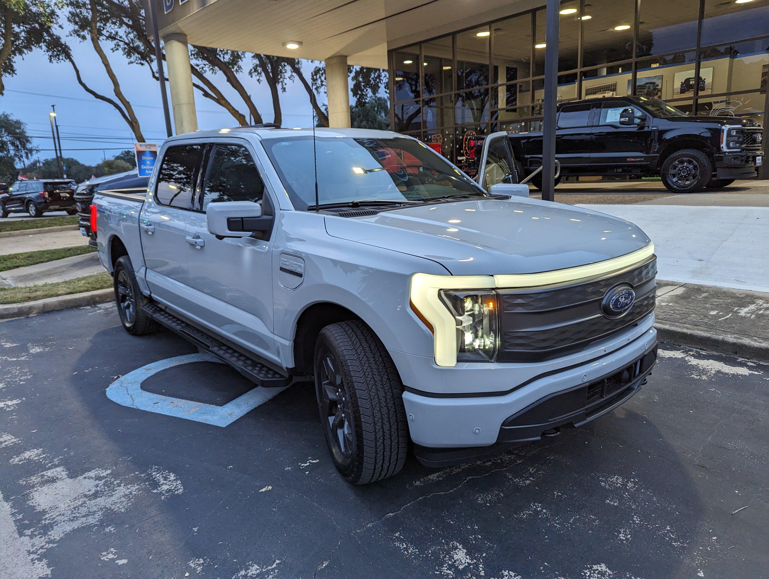 Ford F-150 Lightning ✅ 7/31/2023 Lightning Build Week Group (MY2023) 1000005698