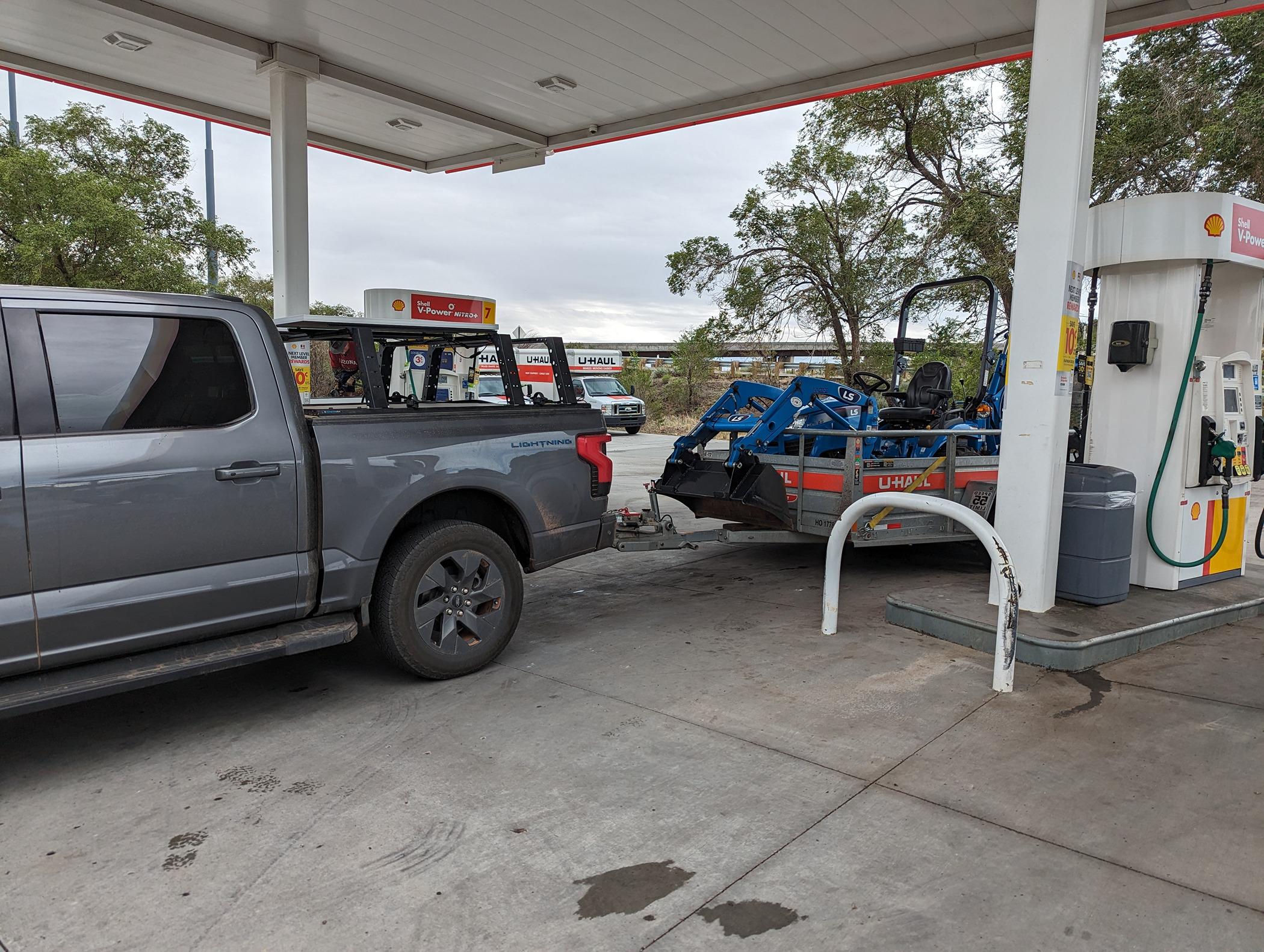 Ford F-150 Lightning Adventures of our 2023 Carbonized Gray Metallic Lariat Lightning ER 1000010379