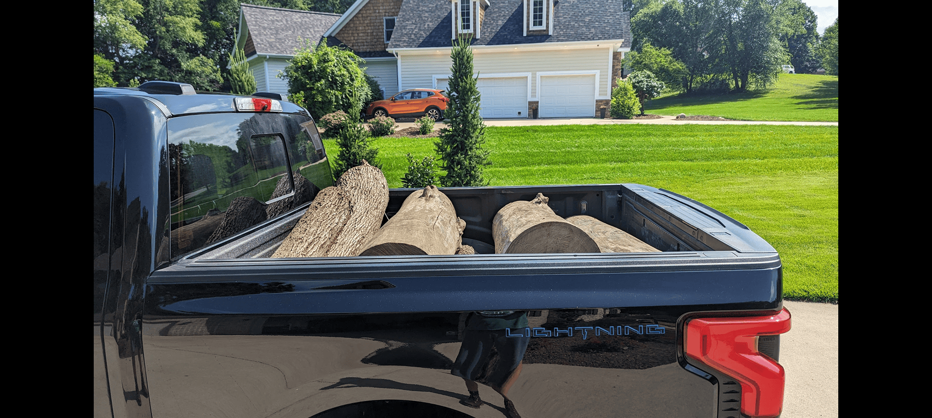 Ford F-150 Lightning Pics of Lightning Trucks Doing Truck Things. Post Yours! 📸 1000033538