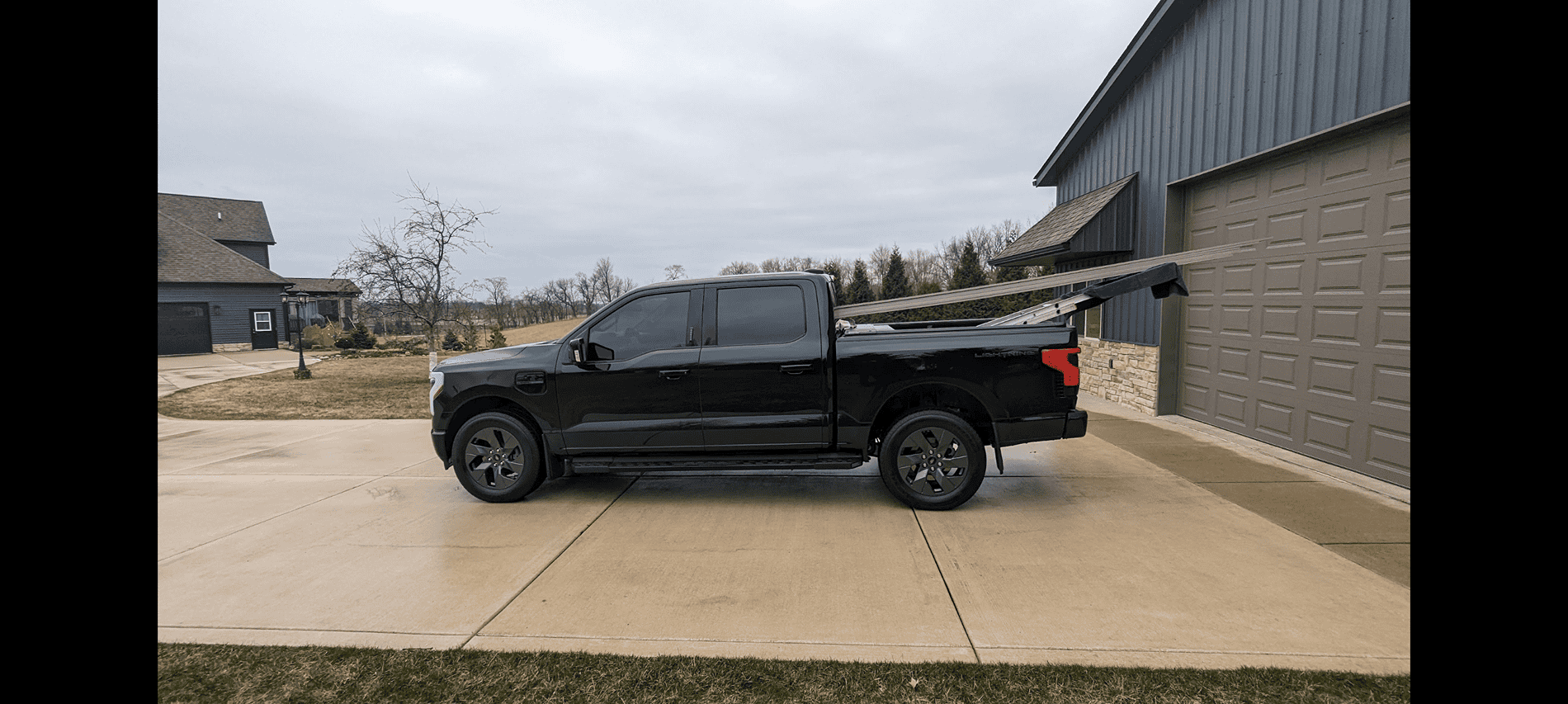 Ford F-150 Lightning Pics of Lightning Trucks Doing Truck Things. Post Yours! 📸 1000033541