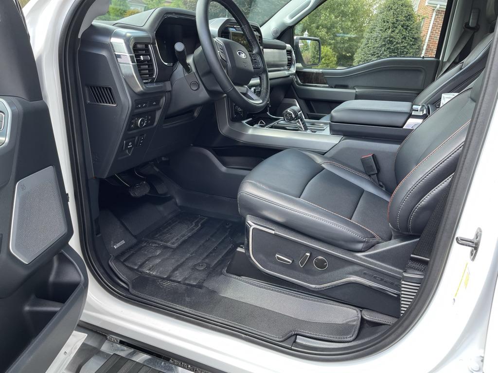 Ford F-150 Lightning What floor liners to go with 1631419389563