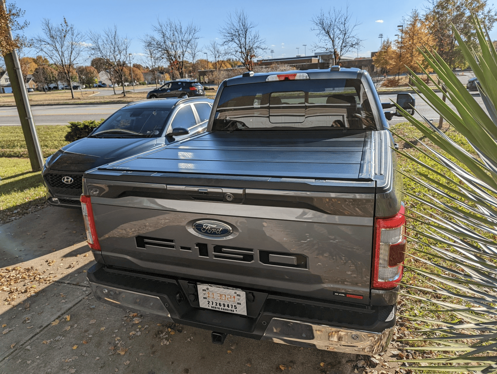 Ford F-150 Lightning Tonneau Covers - Recommendations and Reviews 1638666635613