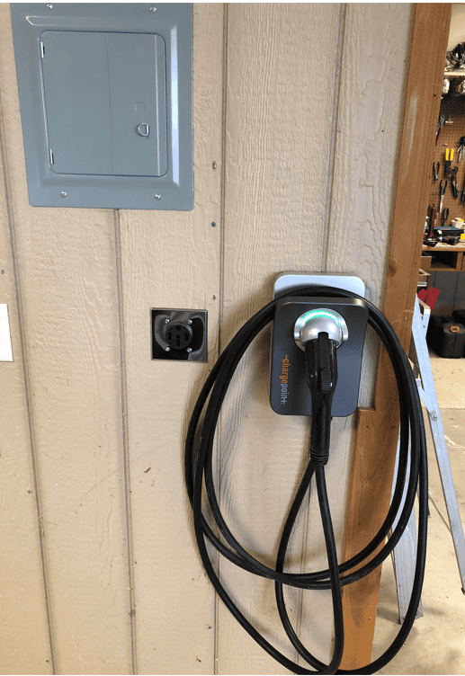 Ford F-150 Lightning Show your Lightning's home charging setup! 1654358194481