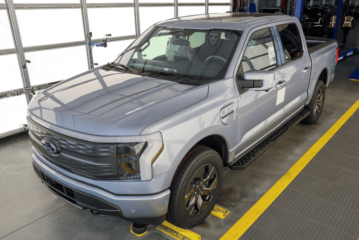 Ford F-150 Lightning Email & Photo: Your F-150 Lightning just rolled off the assembly line [post yours] 1655498429664