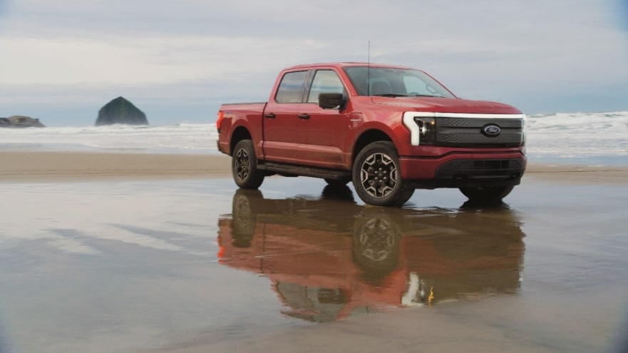 Ford F-150 Lightning 2023 F-150 Lightning gets price cuts! (7/17/23). Pro now starts at $51,990. XLT priced from $56,990 1689558246417