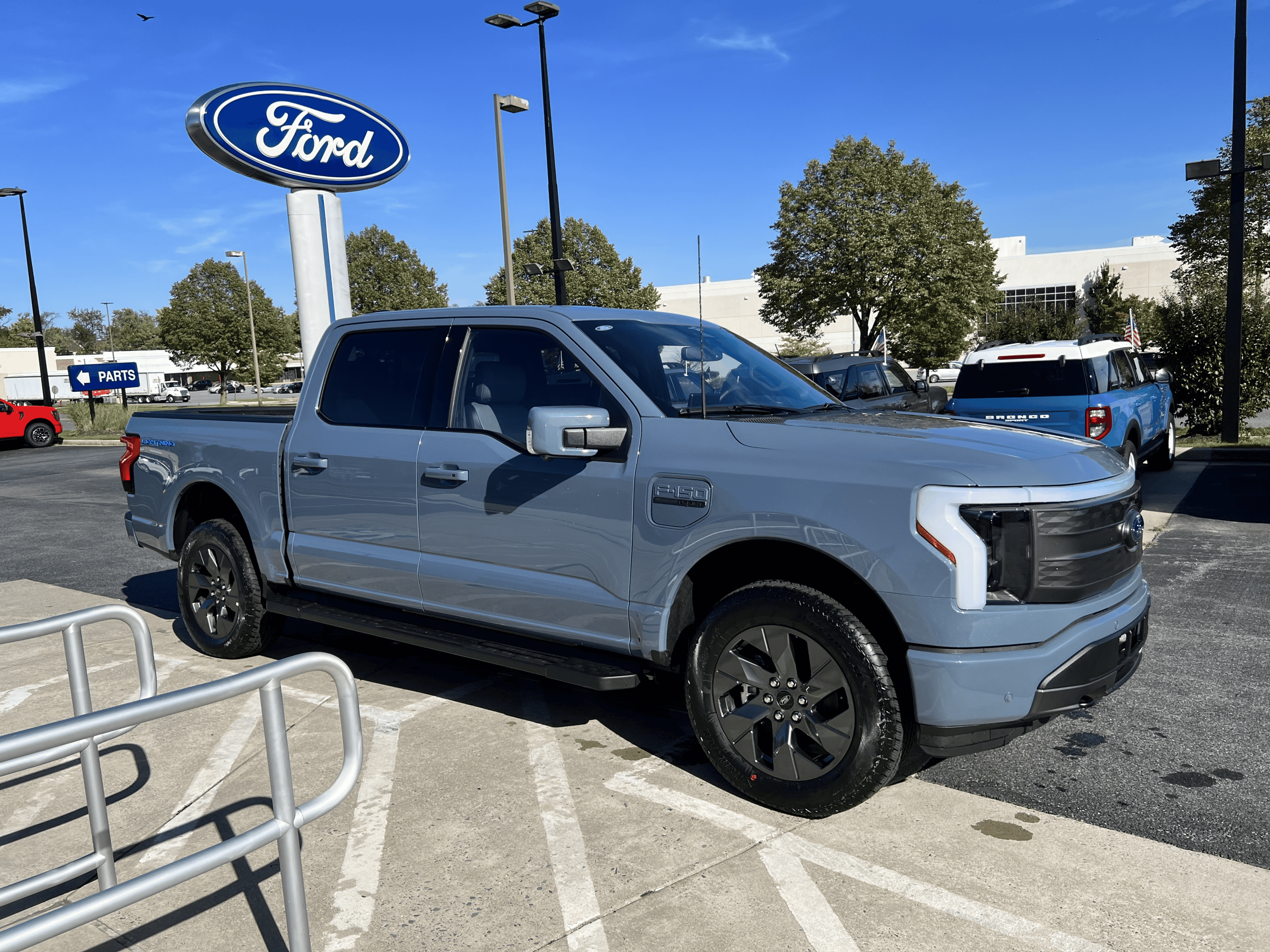 Ford F-150 Lightning ✅ 8/7/2023 Lightning Build Week Group (MY2023) 1697122294008