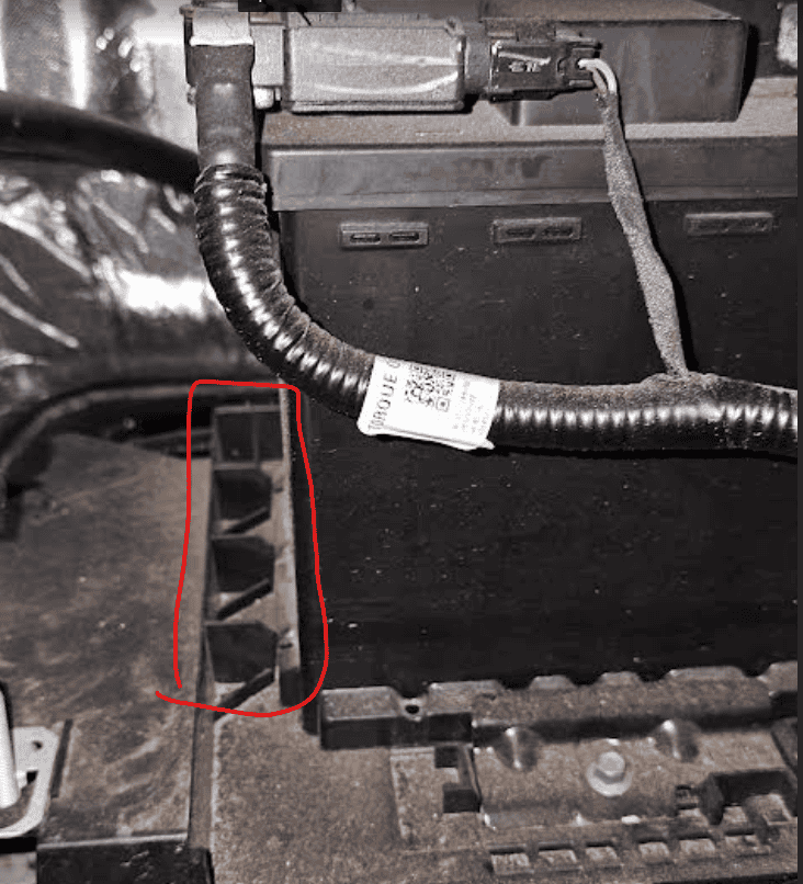 Ford F-150 Lightning CSP-23B57 for High Voltage Battery Notice 1704810108001