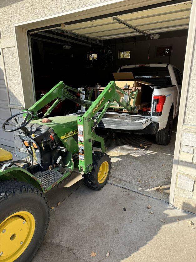 Ford F-150 Lightning Pics of Lightning Trucks Doing Truck Things. Post Yours! 📸 1730586342448-wo