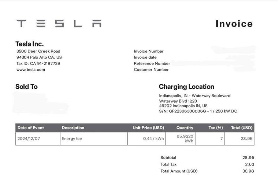 Ford F-150 Lightning Blue Oval charges vs Tesla charge via app 1736291581193-ba