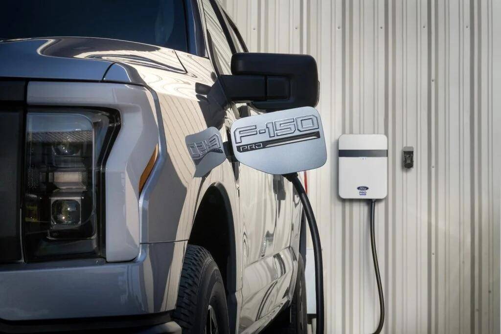 Ford F-150 Lightning Future Ford EVs Could Get Charger Success Monitoring System 1736358113884-11