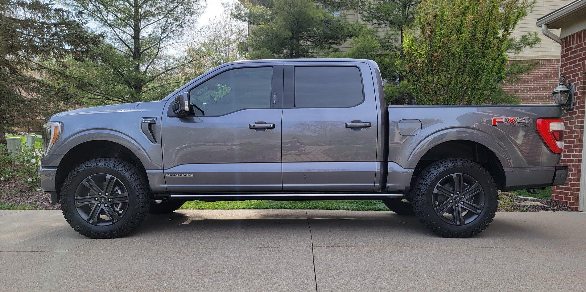 Ford F-150 Lightning 275/65 r20 BFG KO2 pics? 20210427_171957