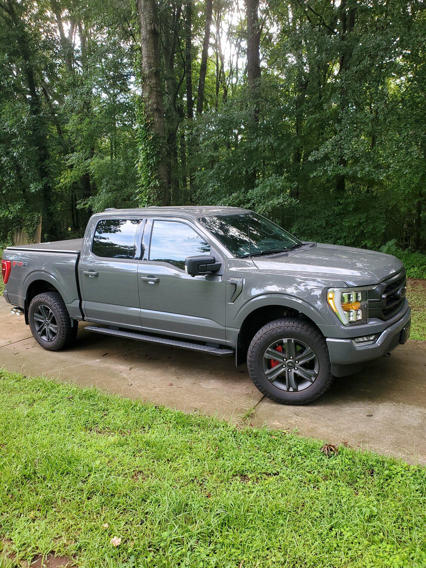 Ford F-150 Lightning Air Design Fender Flares in black? 20210722_091913