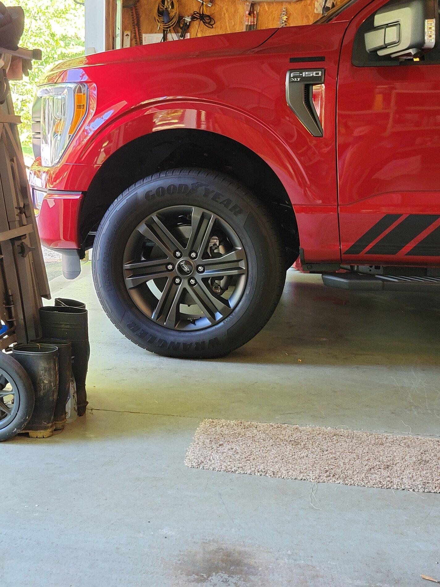 Ford F-150 Lightning “Best” leveling kit? 20210807_171441_resized