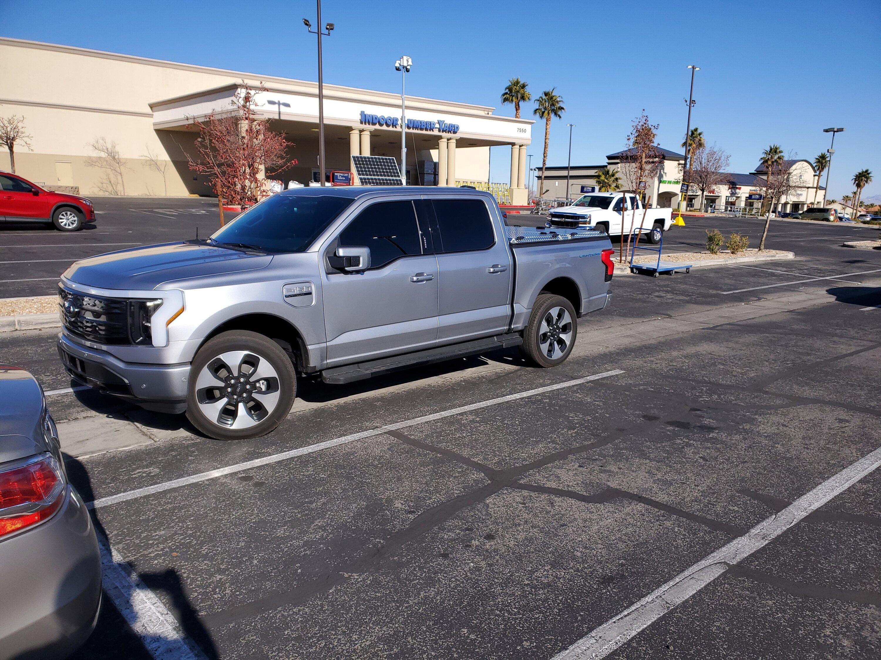 Ford F-150 Lightning 🙋‍♂️ What Did You Do To Your Lightning Today? 2022-12-16 12.41.36