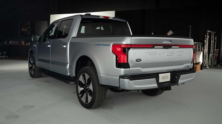 Ford F-150 Lightning ? Studio pics of the F-150 Lightning Electric Pickup 2022-Ford-F-150-Lightning-rear-three-quarter-view