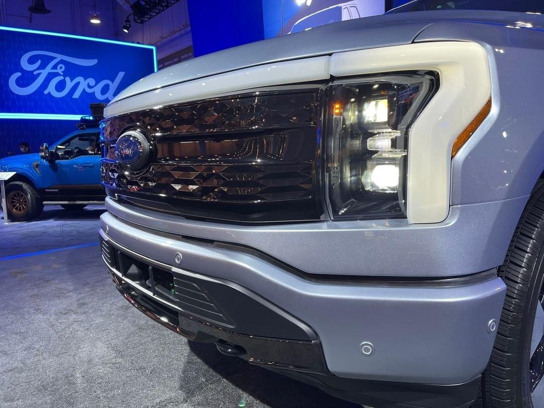 Ford F-150 Lightning F-150 Lightning @ SEMA [Updated w/ Walkaround Video] 2022 Ford F-150 Lightning SEMA 2021 2