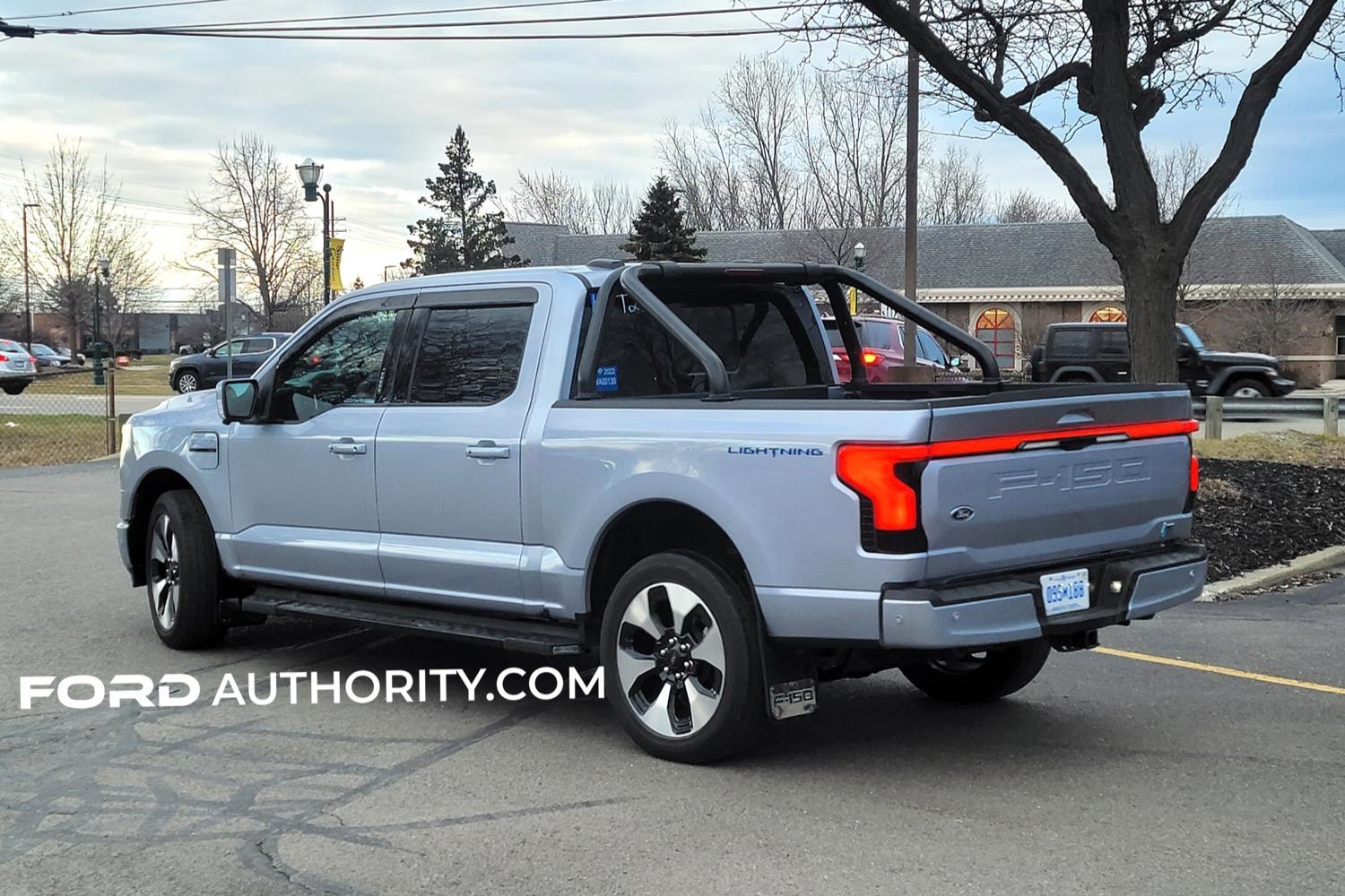 Ford F-150 Lightning Lighting F150 Spotted w/ Sport Bar, Window Deflectors, Mudflaps 2022-Ford-F-150-Lightning-Sport-Bar-Prototype-Spy-Shots-March-2022-Exterior-003