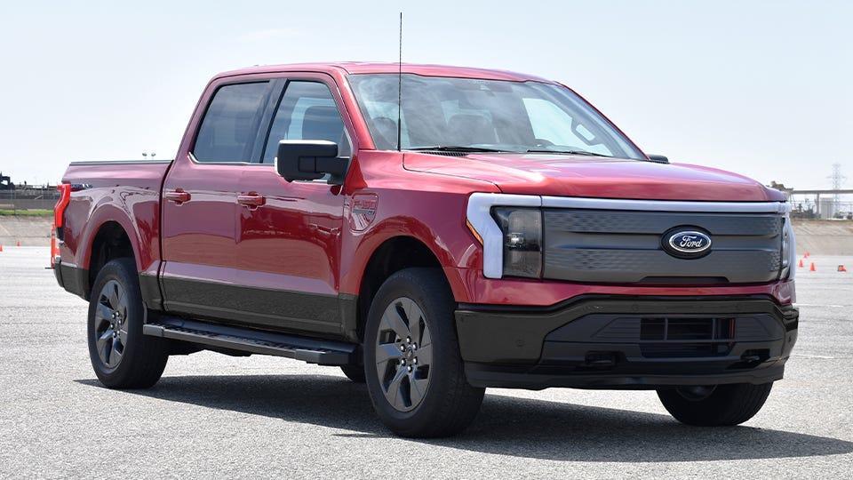 Ford F-150 Lightning Thoughts on pinstripes? 2022-Ford-F-150-Lightning-two-tone