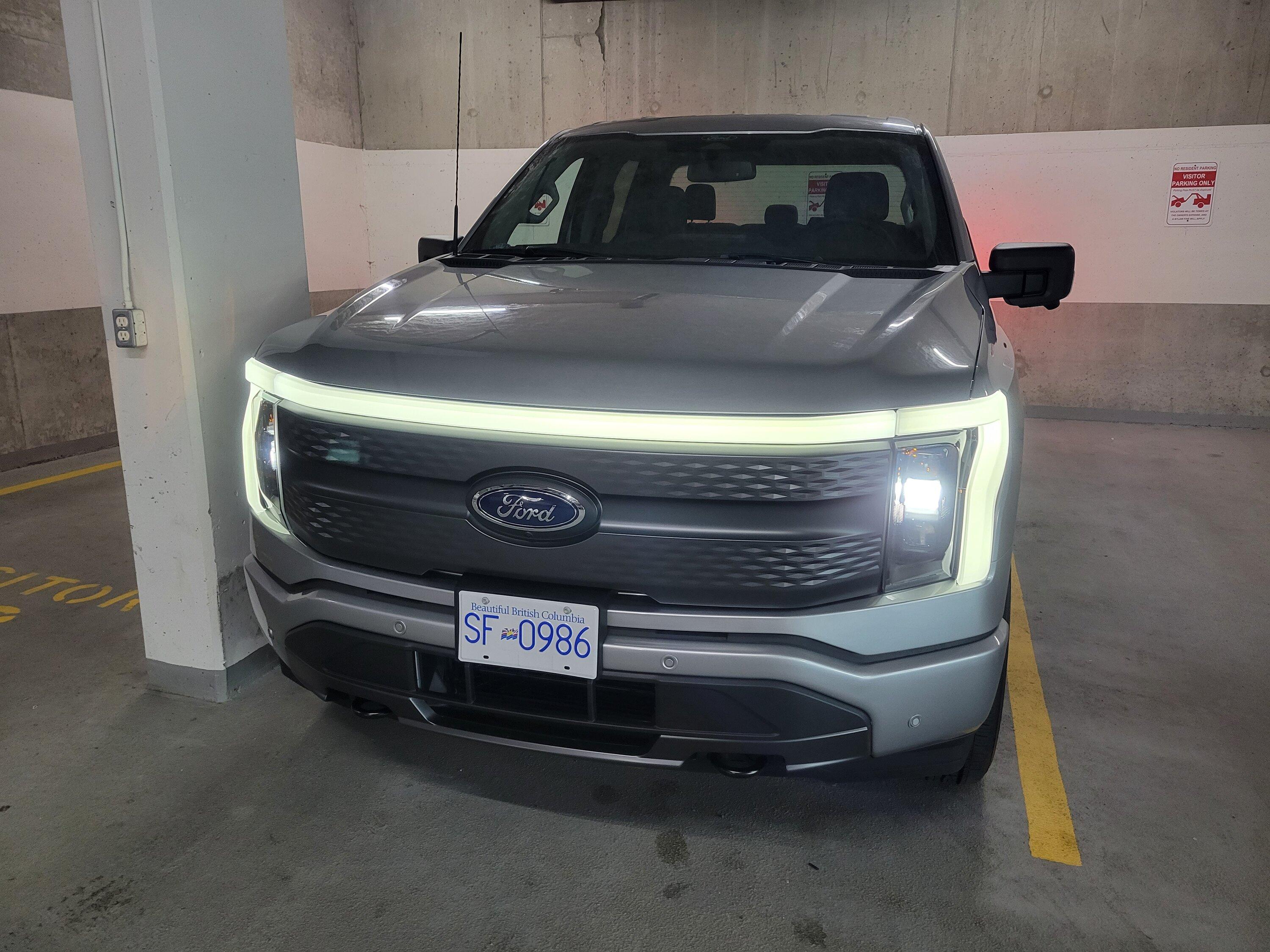 Ford F-150 Lightning ✅  6/13 Lightning Build Week Group 20220726_202813