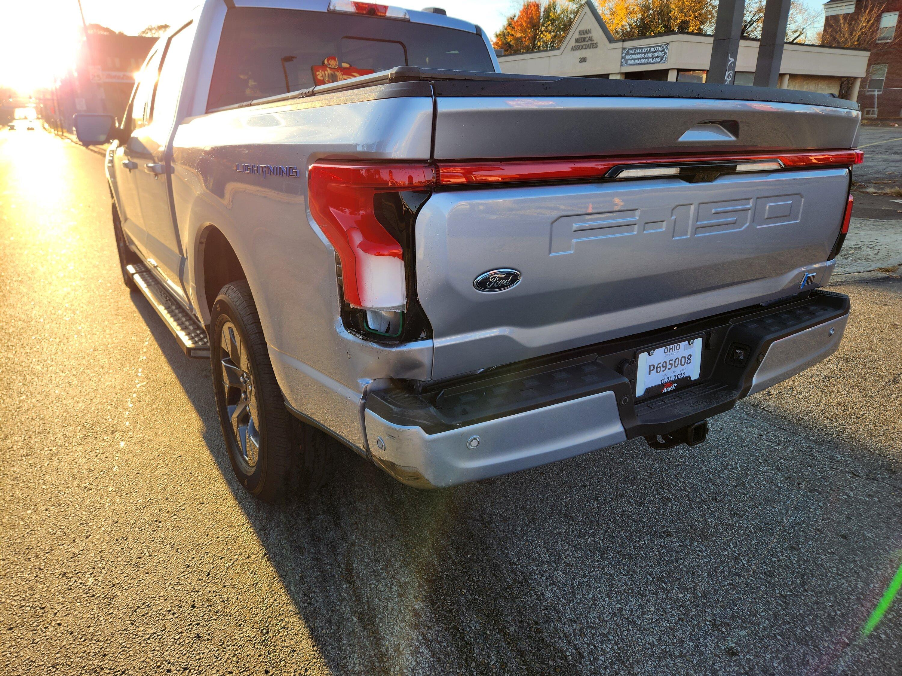 Ford F-150 Lightning Havent even driven it 500 miles... 20221030_082454