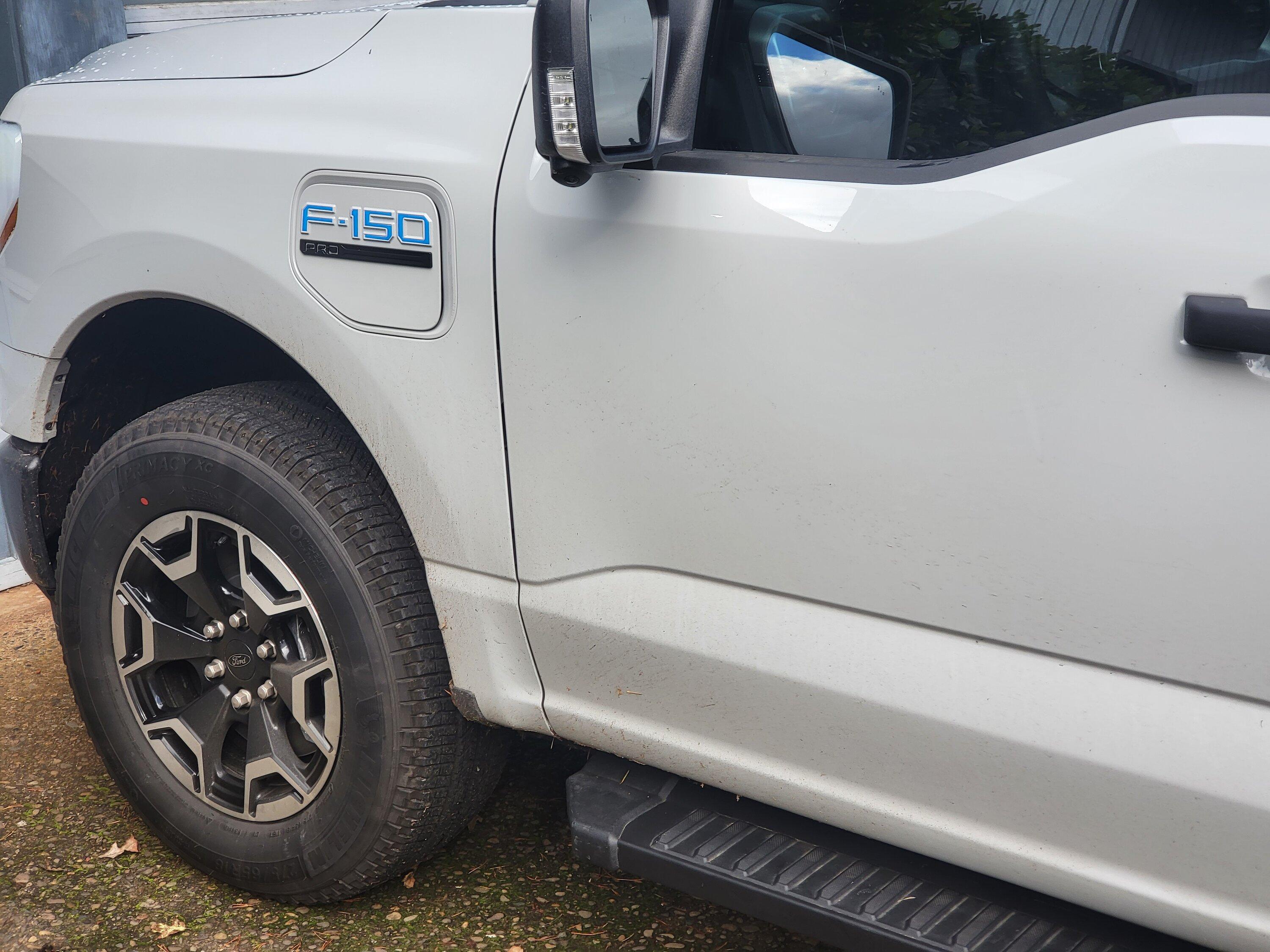 Ford F-150 Lightning 🙋‍♂️ What Did You Do To Your Lightning Today? 20221212_131733