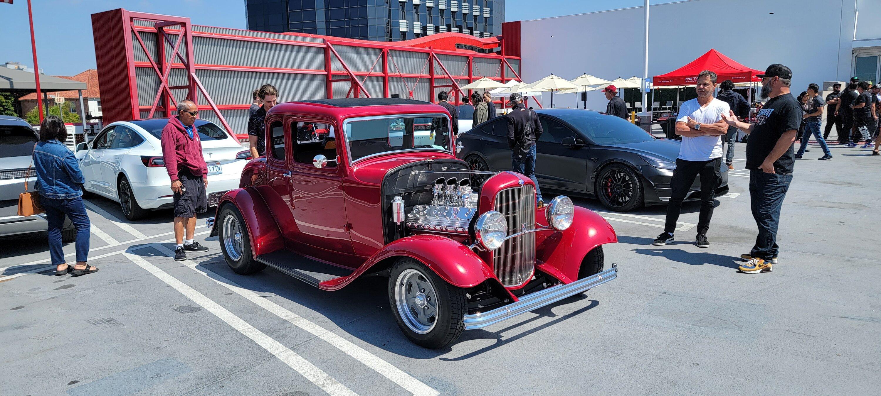 Ford F-150 Lightning Petersen Automotive Museum Inaugural EV Cars and Coffee -- June 25, 2023 | 8 AM - 11 AM 20230625_104912