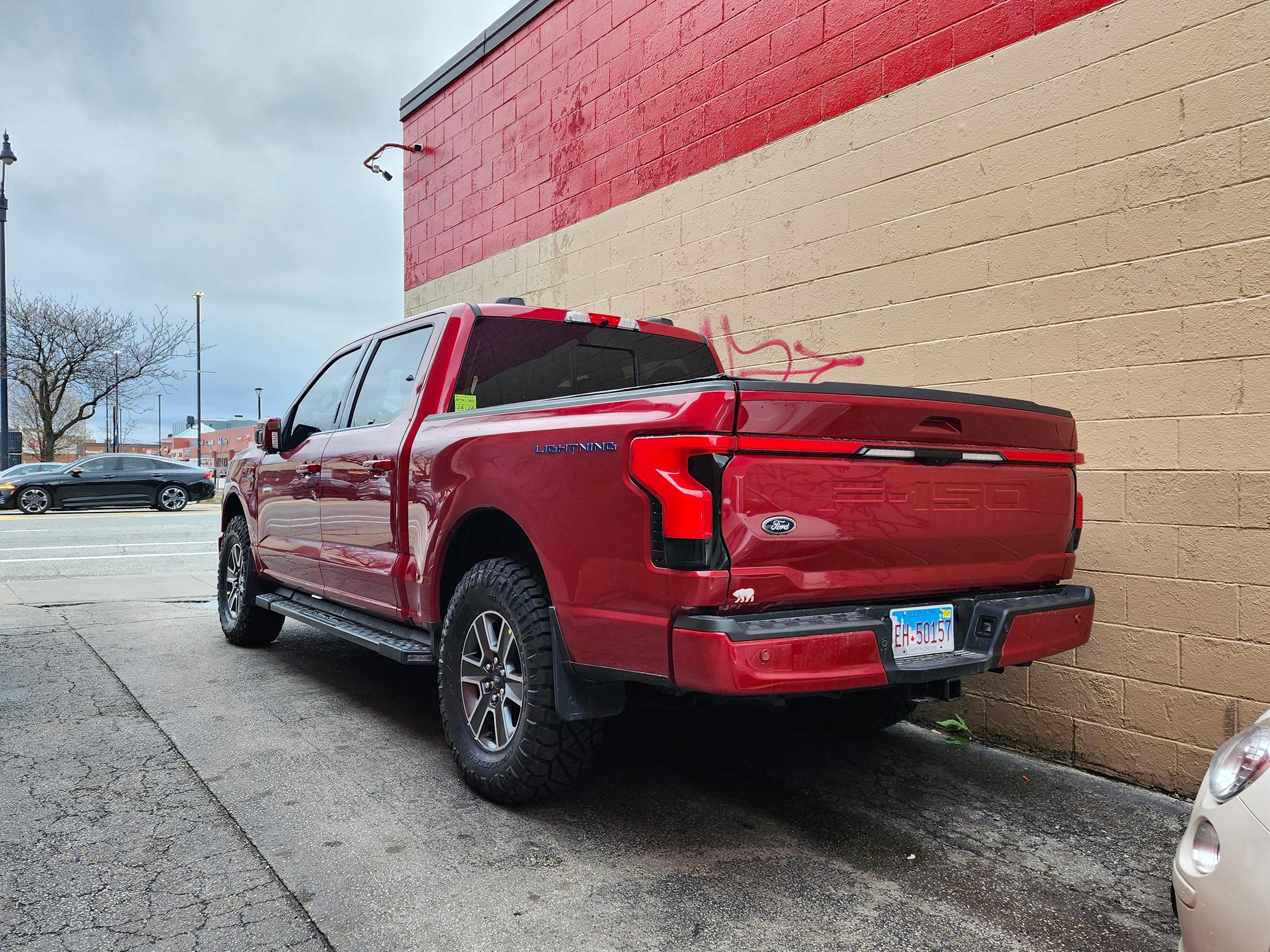 Ford F-150 Lightning 285 75 18 Nitto A/T tires on my 2022 Lariat ER 20240402_173651