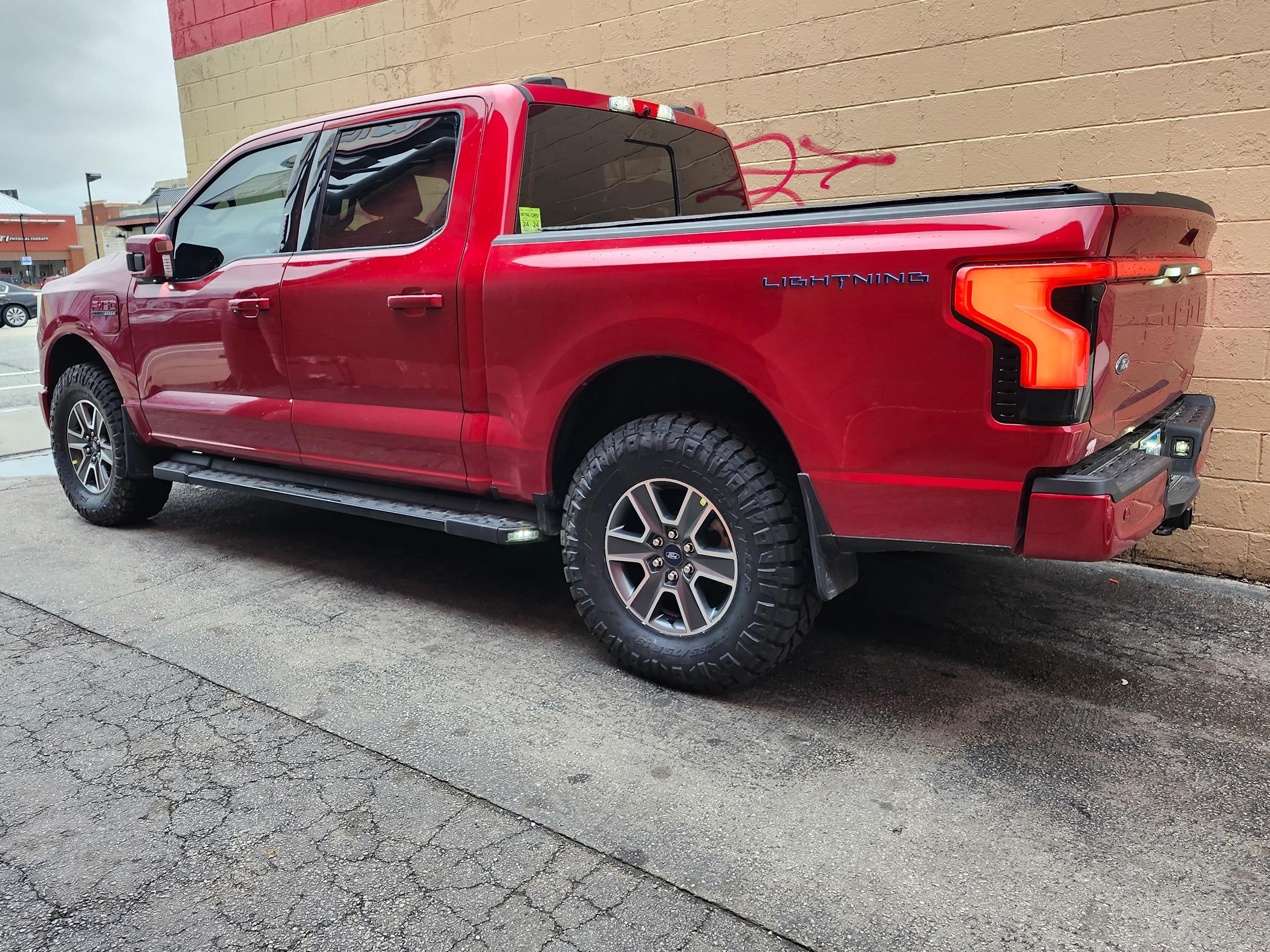 Ford F-150 Lightning 285 75 18 Nitto A/T tires on my 2022 Lariat ER 20240402_173702