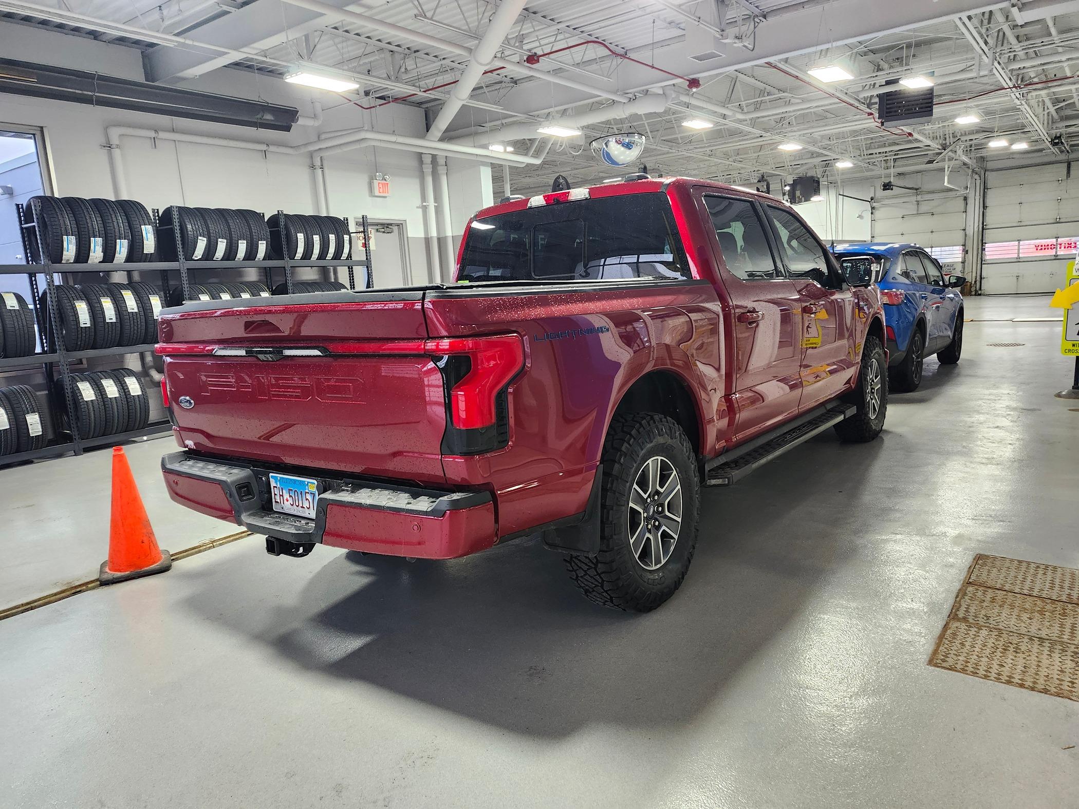 Ford F-150 Lightning 285 75 18 Nitto A/T tires on my 2022 Lariat ER 20240404_081408