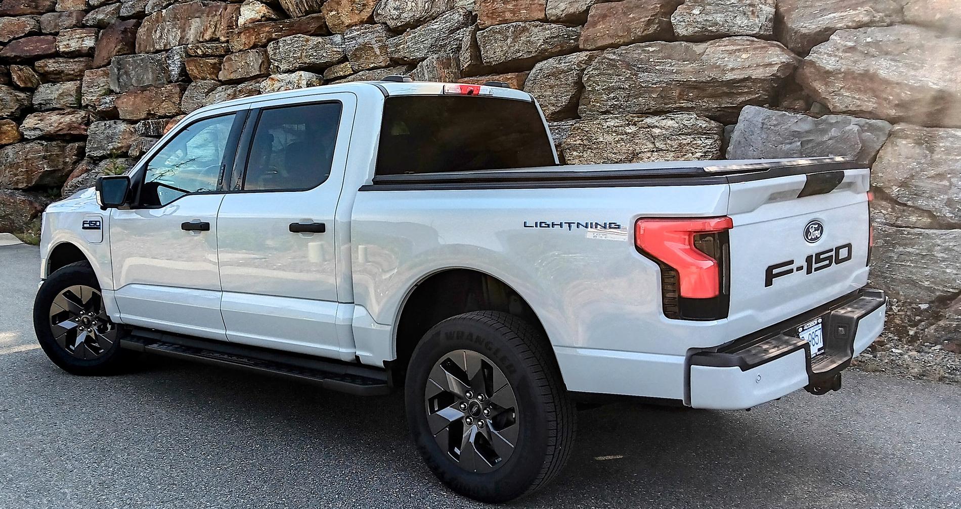 Ford F-150 Lightning 5 minute $9 Tailgate Mod - matte black tailgate letters w/ beveled edges 20240719_090209-EDIT