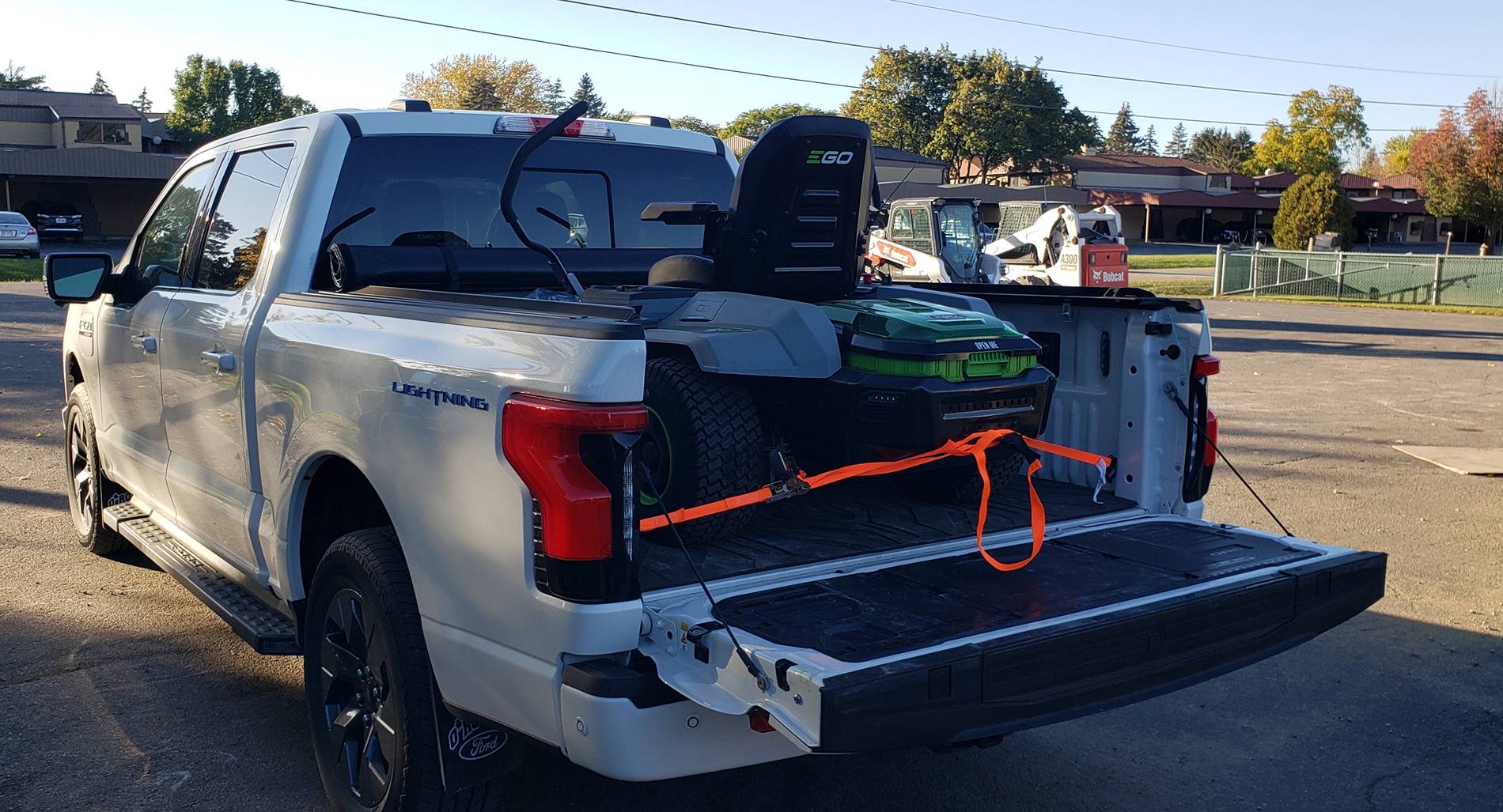 Ford F-150 Lightning Liking my Lightning... but no way to lock tailgate in down position? 20241018_073028(1)