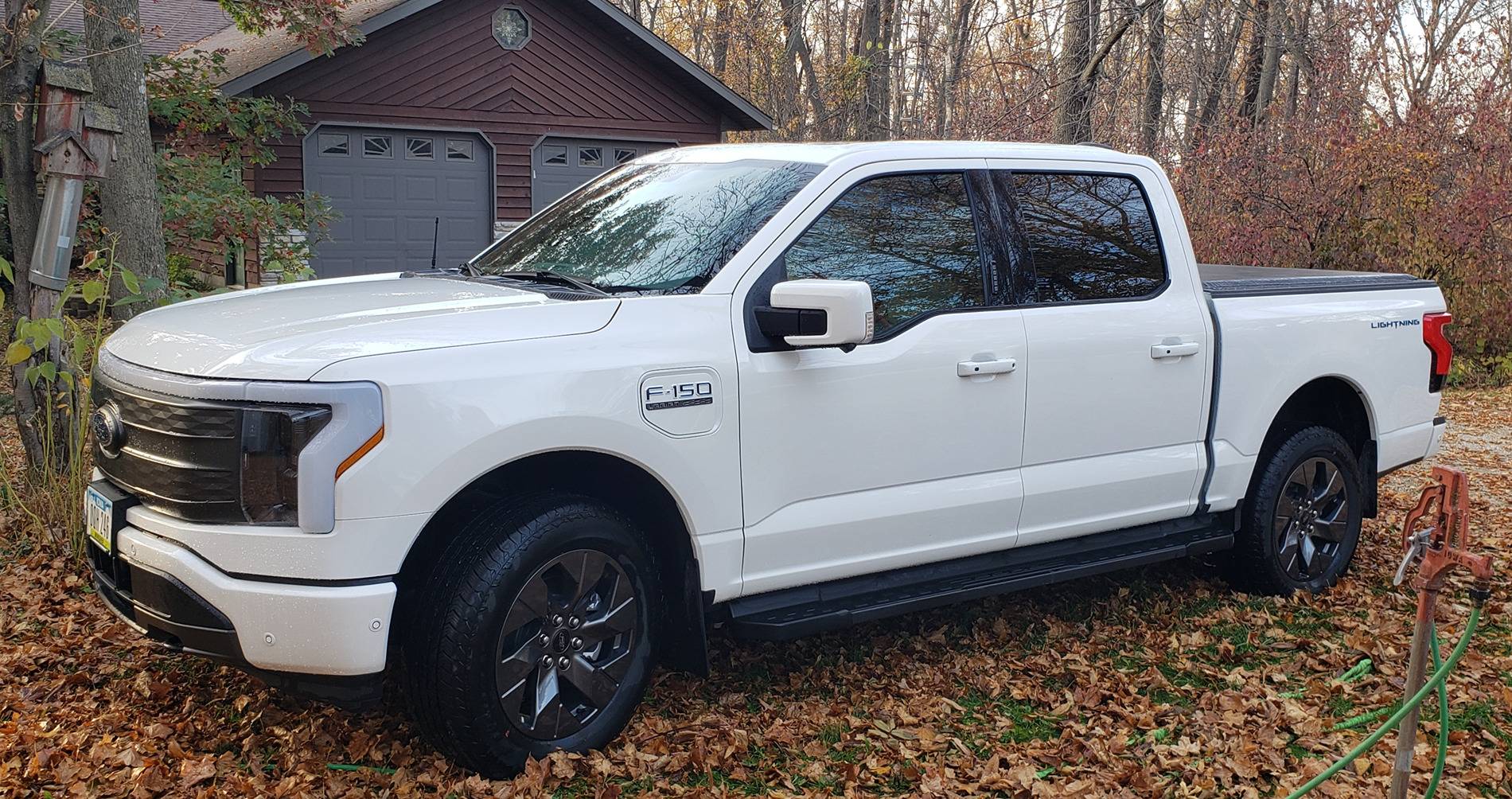 Ford F-150 Lightning Liking my Lightning... Ceramic Coating. 20241027_151843