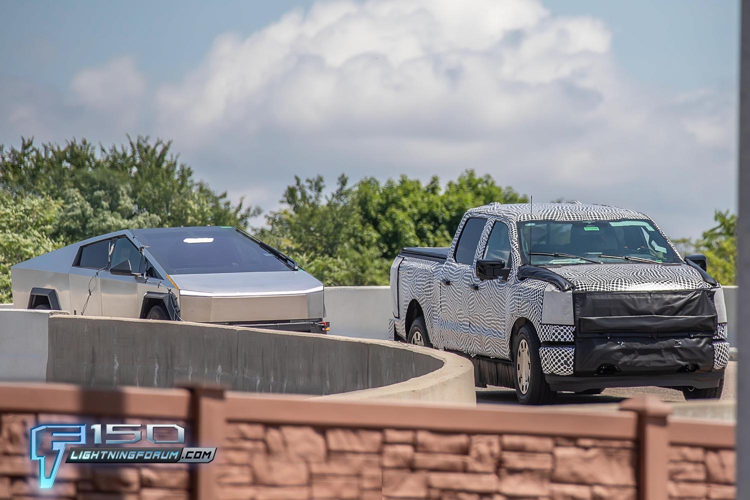 Ford F-150 Lightning Next Gen F-150 Lightning Spied w/8 Lug Wheels & Hub Motors (Larger Battery?) Benchmarking Cybertruck 2025-f150-lightning-prototypes-8-lug-wheels-hub-motors-larger-battery-1