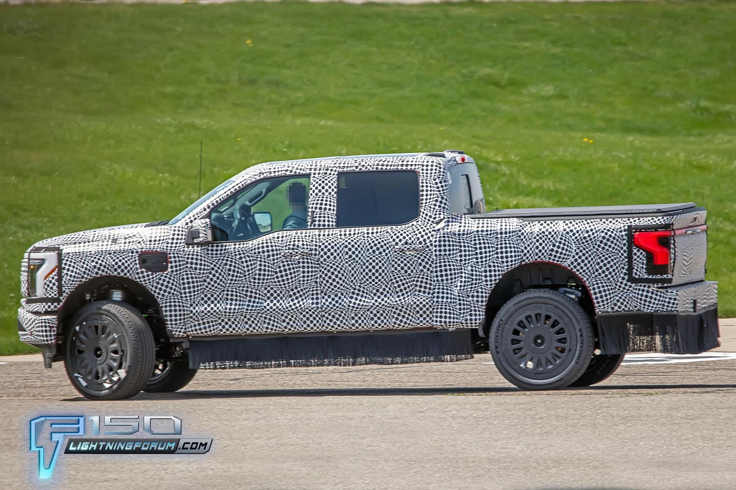 Ford F-150 Lightning Next Gen F-150 Lightning Spied w/8 Lug Wheels & Hub Motors (Larger Battery?) Benchmarking Cybertruck 2025-f150-lightning-prototypes-8-lug-wheels-hub-motors-larger-battery-16