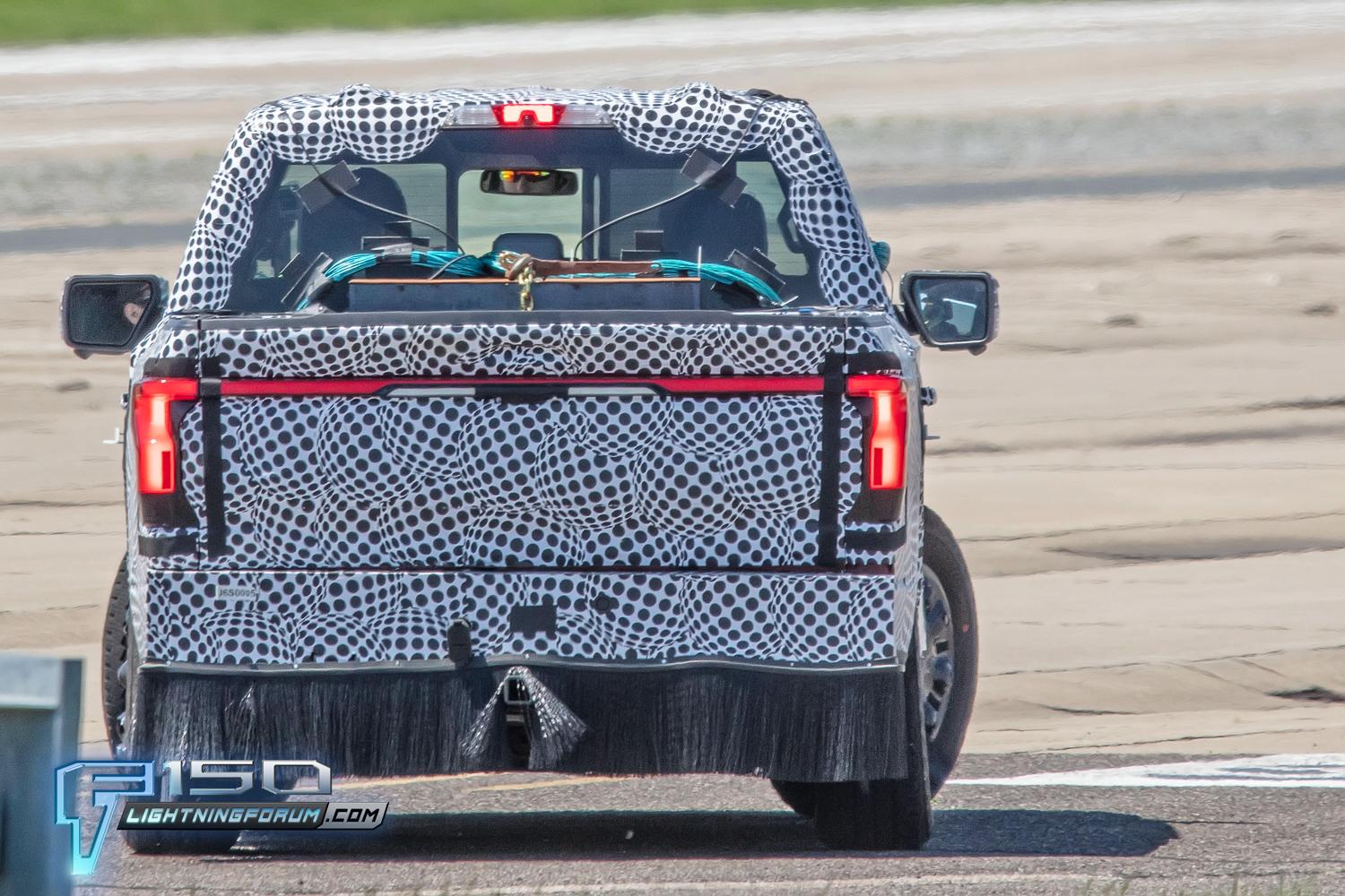 Ford F-150 Lightning Next Gen F-150 Lightning Spied w/8 Lug Wheels & Hub Motors (Larger Battery?) Benchmarking Cybertruck 2025-f150-lightning-prototypes-8-lug-wheels-hub-motors-larger-battery-20