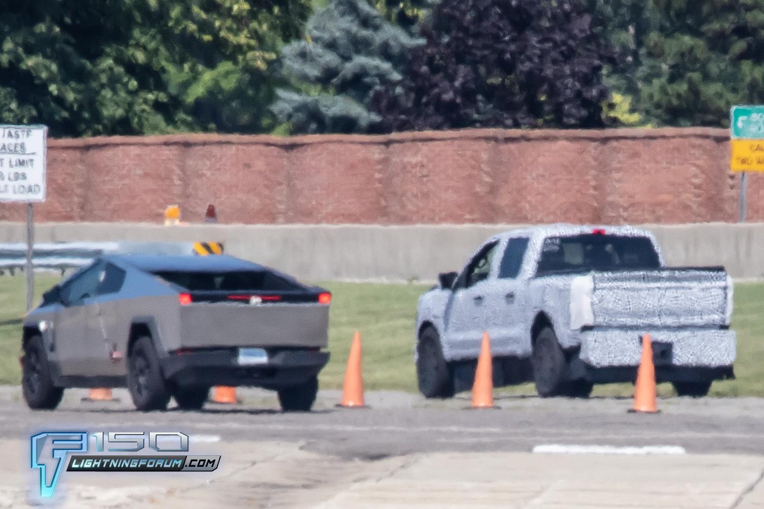 Ford F-150 Lightning Next Gen F-150 Lightning Spied w/8 Lug Wheels & Hub Motors (Larger Battery?) Benchmarking Cybertruck 2025-f150-lightning-prototypes-8-lug-wheels-hub-motors-larger-battery-3