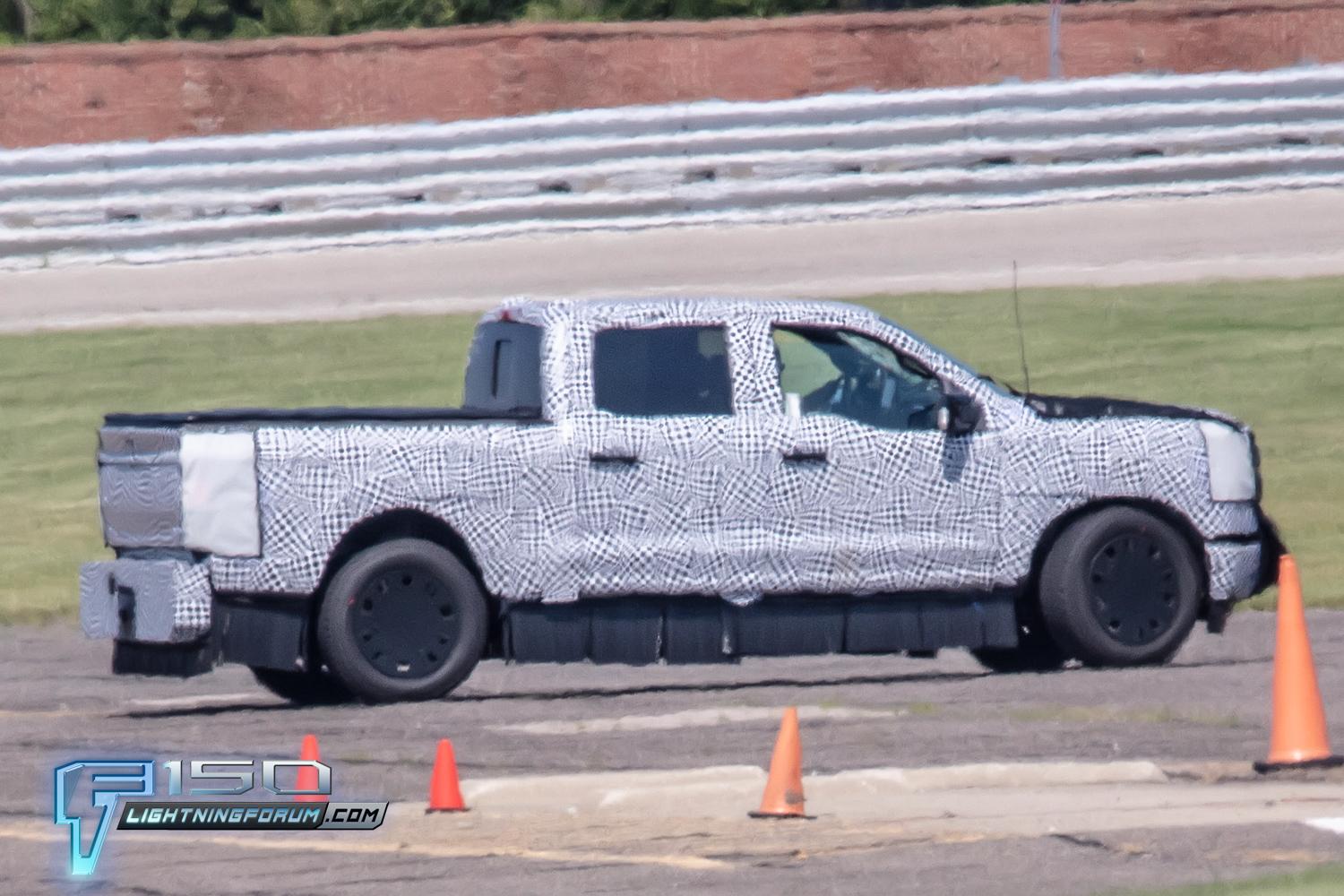 Ford F-150 Lightning Next Gen F-150 Lightning Spied w/8 Lug Wheels & Hub Motors (Larger Battery?) Benchmarking Cybertruck 2025-f150-lightning-prototypes-8-lug-wheels-hub-motors-larger-battery-9