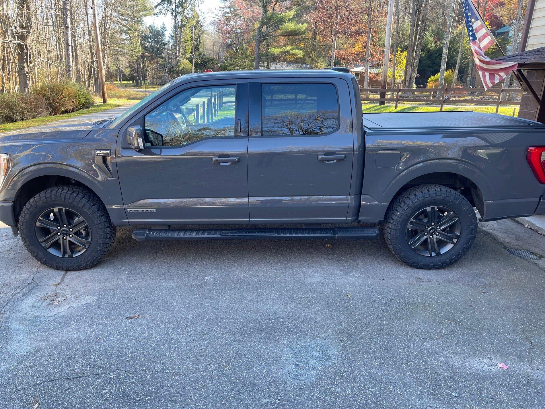 Ford F-150 Lightning Tire size options for OEM wheels with 2" level? 21 f150-2