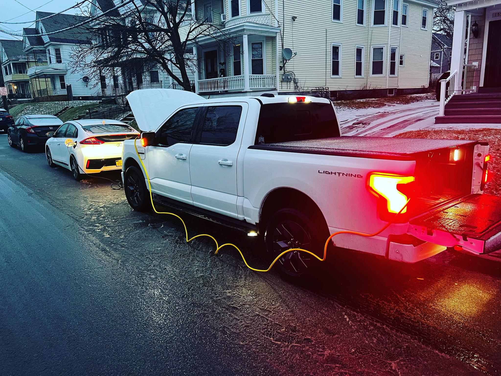 Ford F-150 Lightning Pics of Lightning Trucks Doing Truck Things. Post Yours! 📸 22DF4058-D1C7-493E-90E7-7149AD1D167C