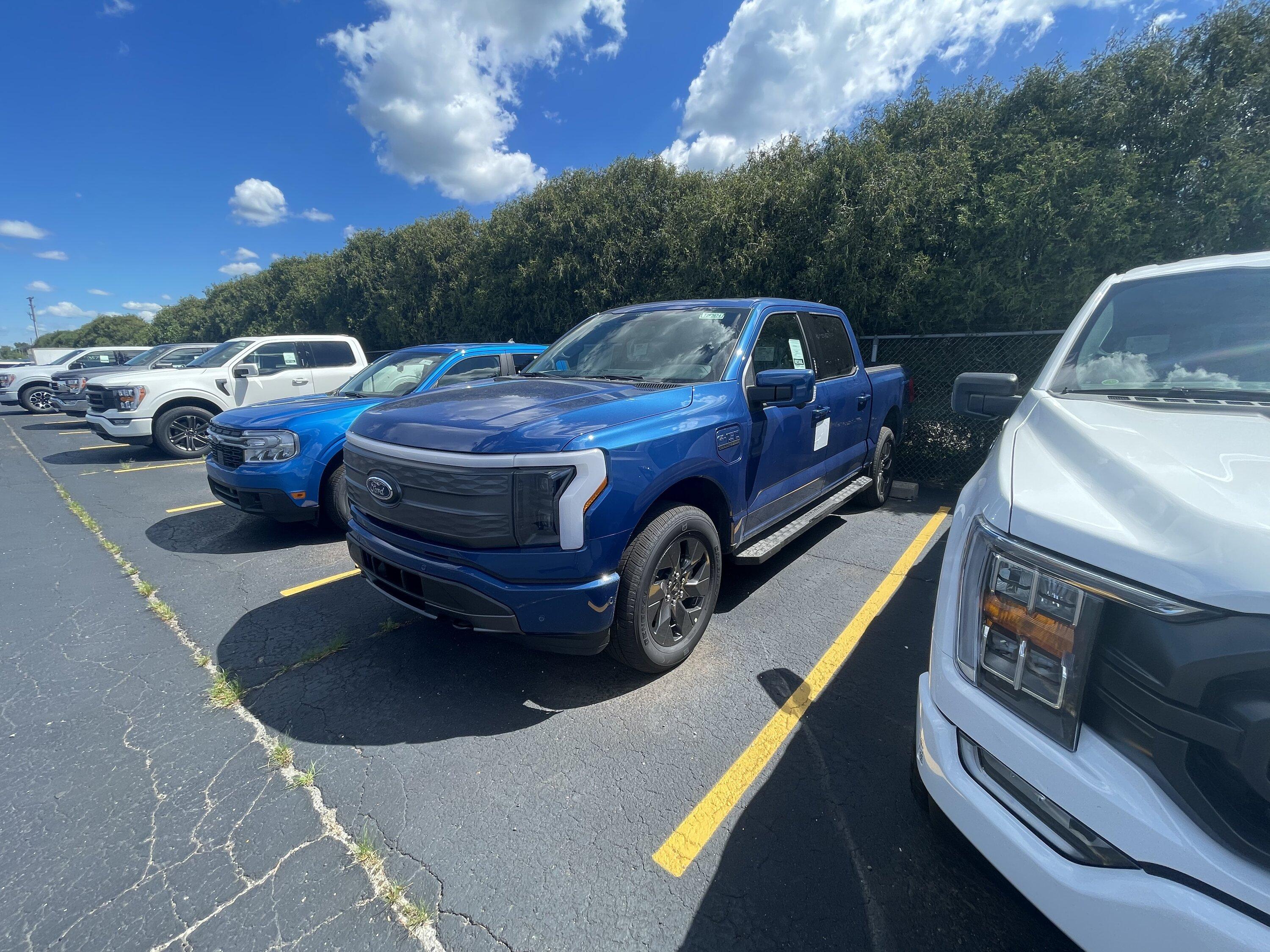 Ford F-150 Lightning ✅ 7/11/22 Lightning Build Week Group 24B9AA56-B5DF-4B10-808B-28D7E9001E45