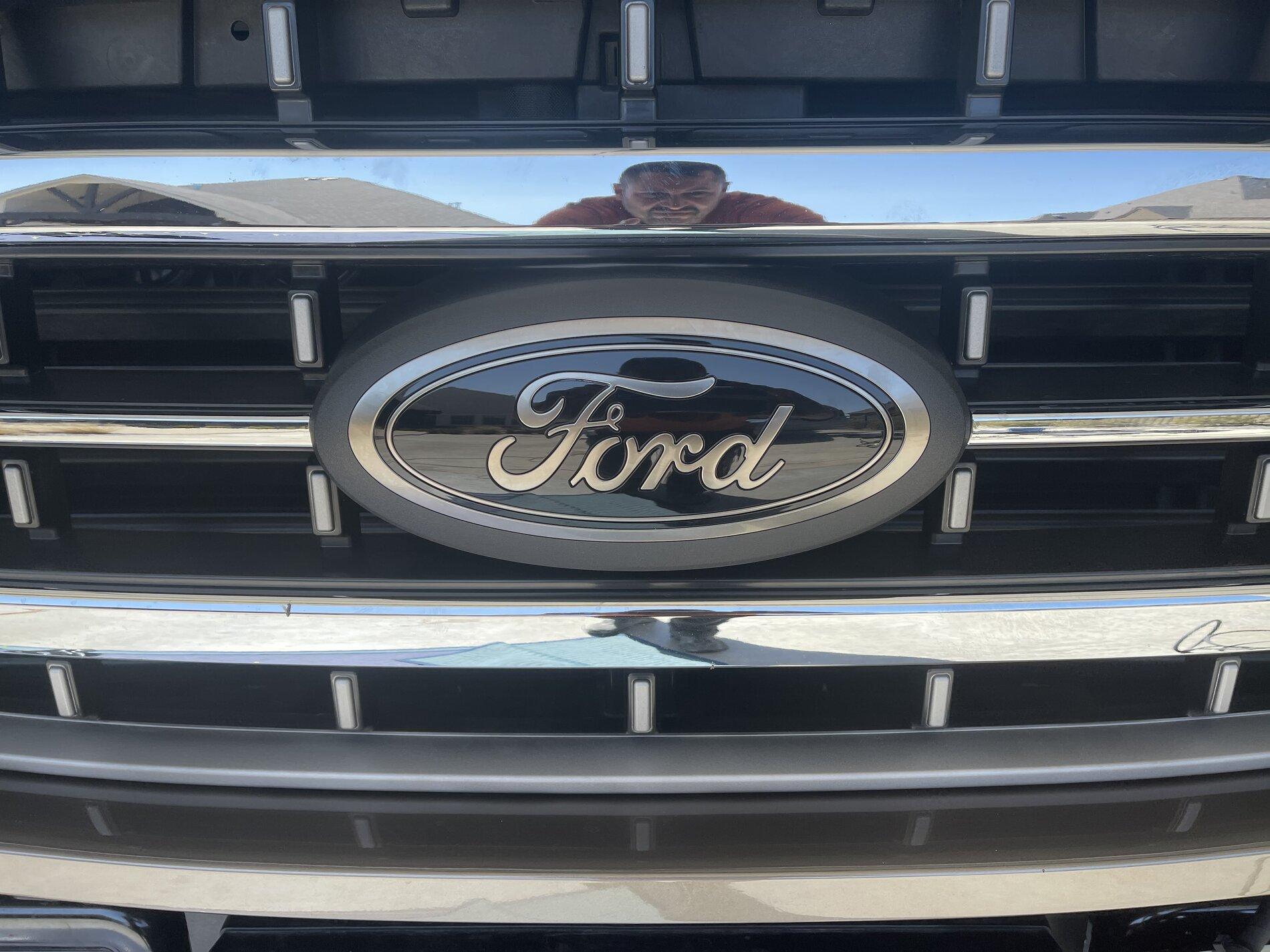 Ford F-150 Lightning Black Ford Emblems / Logos? 267E5C05-9F8B-40DA-9B0D-DA320E1CE372