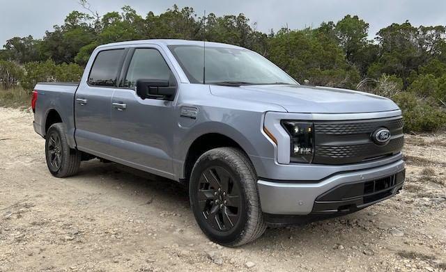 Ford F-150 Lightning ICED BLUE SILVER F-150 Lightning Photos & Club 280527602_134677372224767_2601593487976320191_n