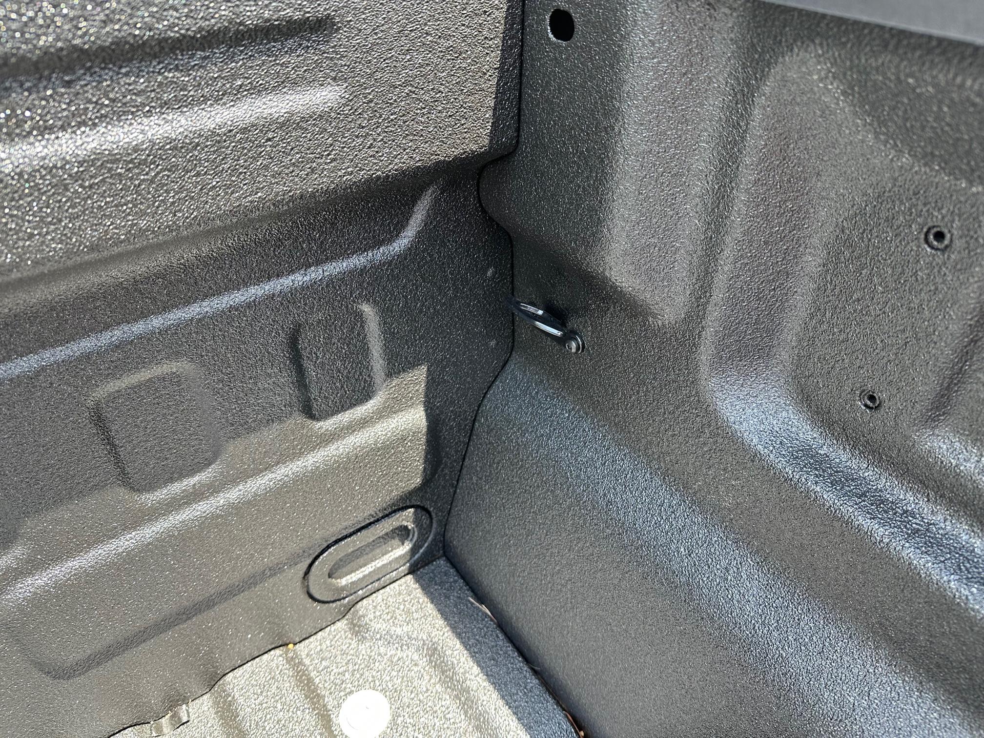 Ford F-150 Lightning Am I blind, or are there no lower front bed tie-downs? 2BD54EC9-0F2E-4F53-B452-C11FC2610655