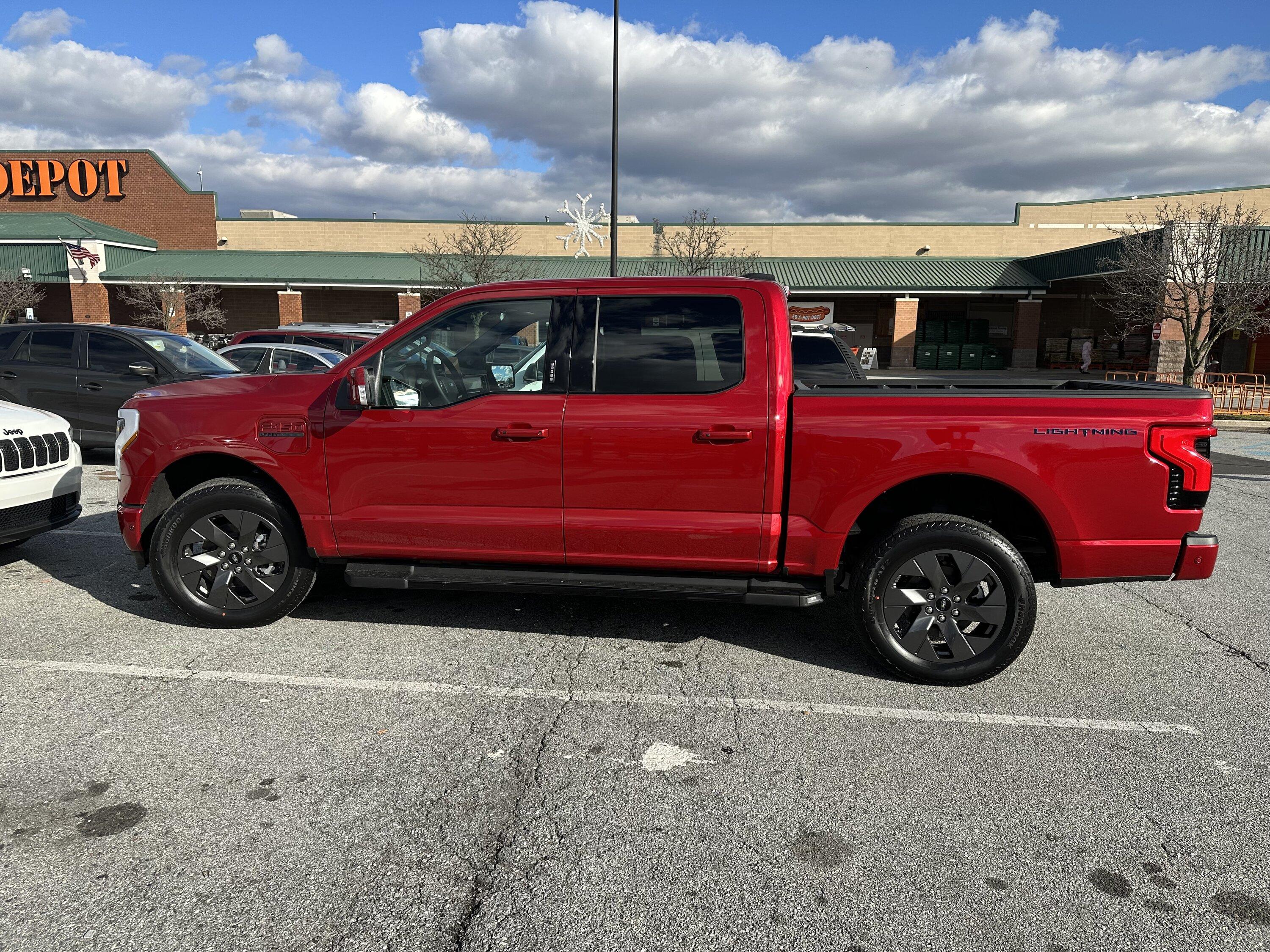 Ford F-150 Lightning RAPID RED F-150 Lightning Photos & Club 2E511AC0-B7F8-4849-8358-4DA3E776F3E7