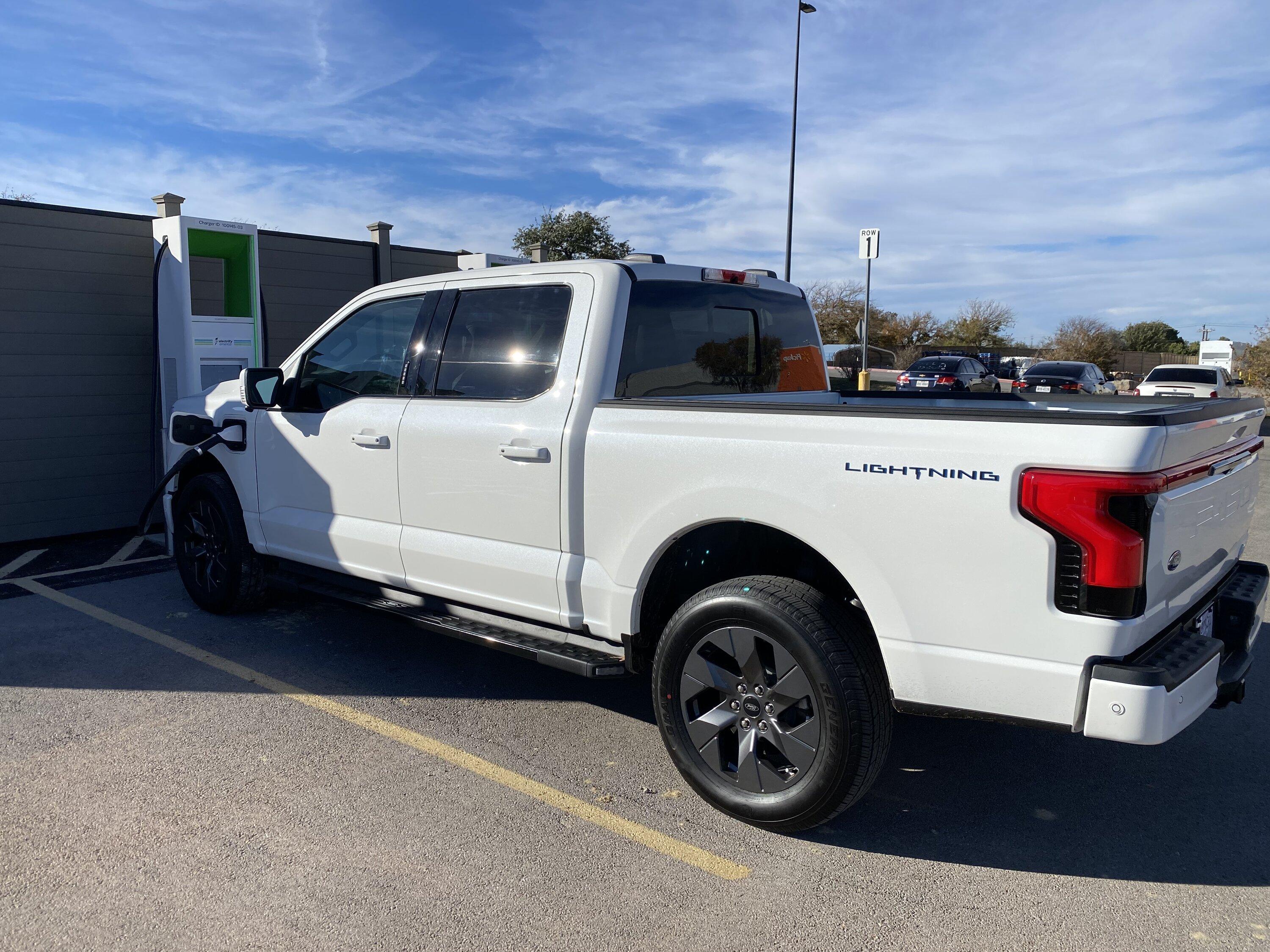 Ford F-150 Lightning ✅ 10/17/22 Lightning Build Week Group (MY22 & MY23) 313A68E8-BF65-439D-8B1D-4DAC84642F4D