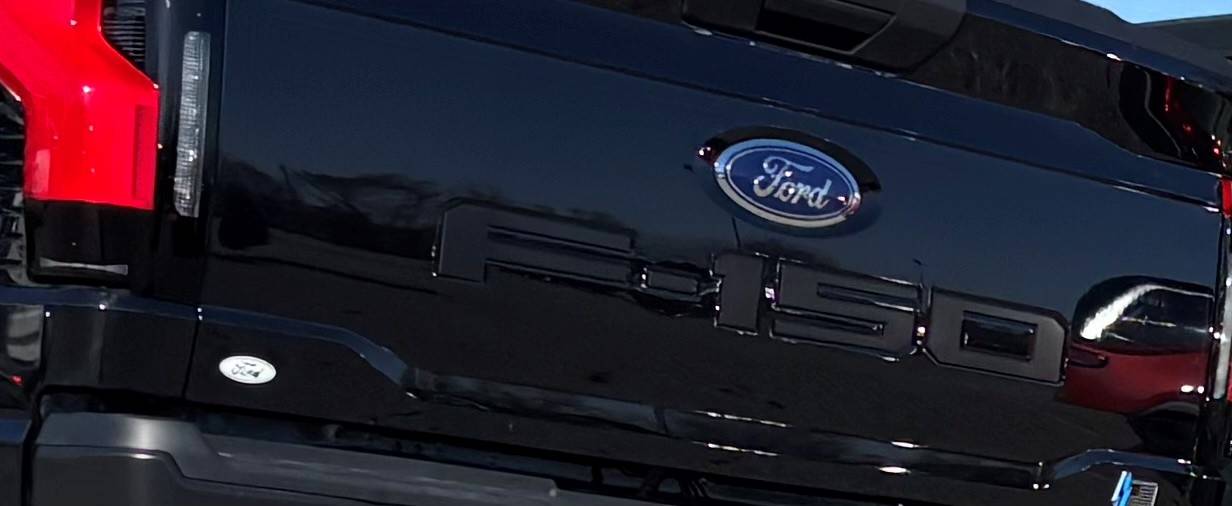 Ford F-150 Lightning One of my favorite mods, 3D lettering 3d mod